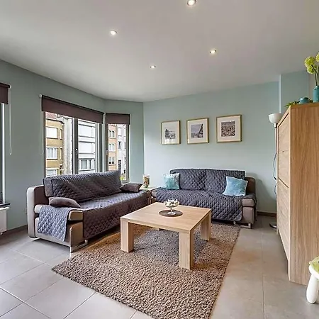 Pleasant Near The Seafront Apartment