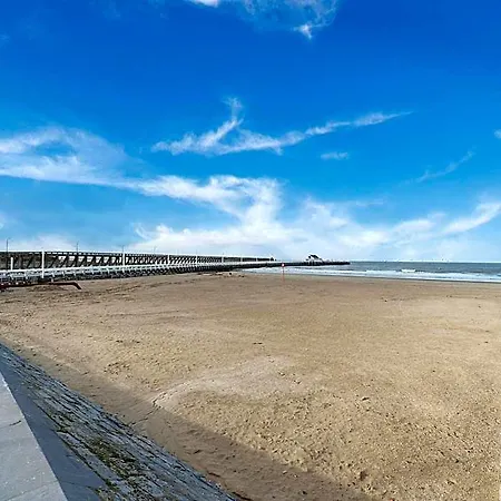 Pleasant Near The Seafront Apartment Blankenberge